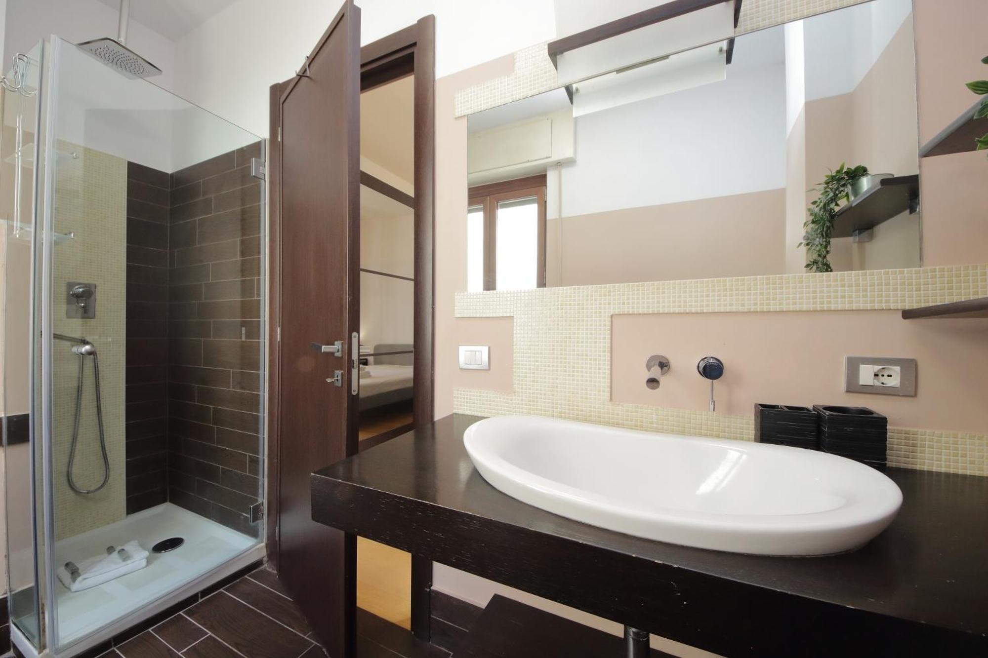 Cozy And Comfy Apartment In Piramide Metro Stop Roma Ngoại thất bức ảnh
